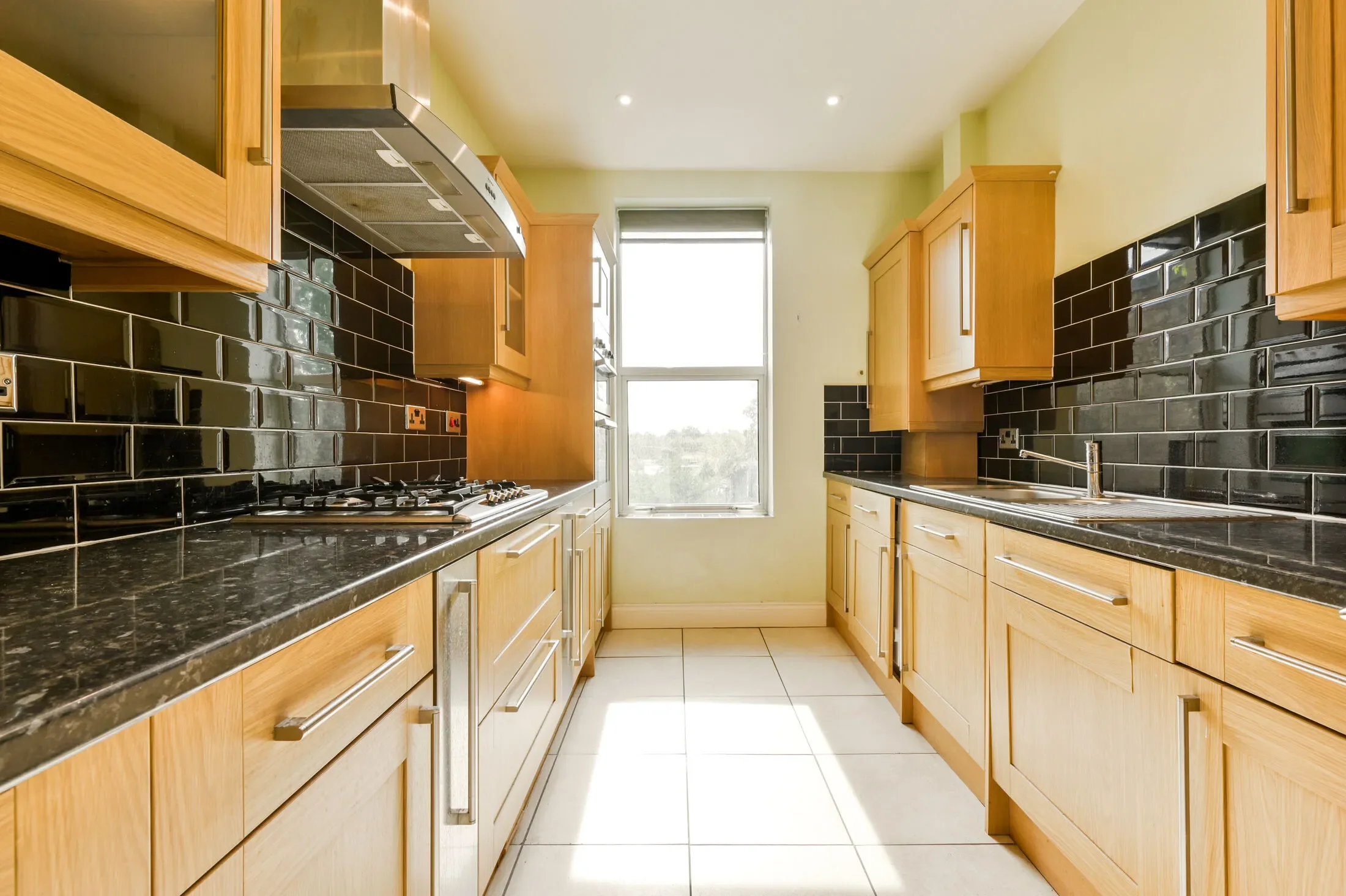 Flat Alexandra Gardens in Greater London