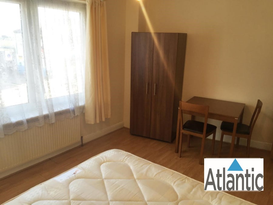 Flat High Road Leyton in Greater London