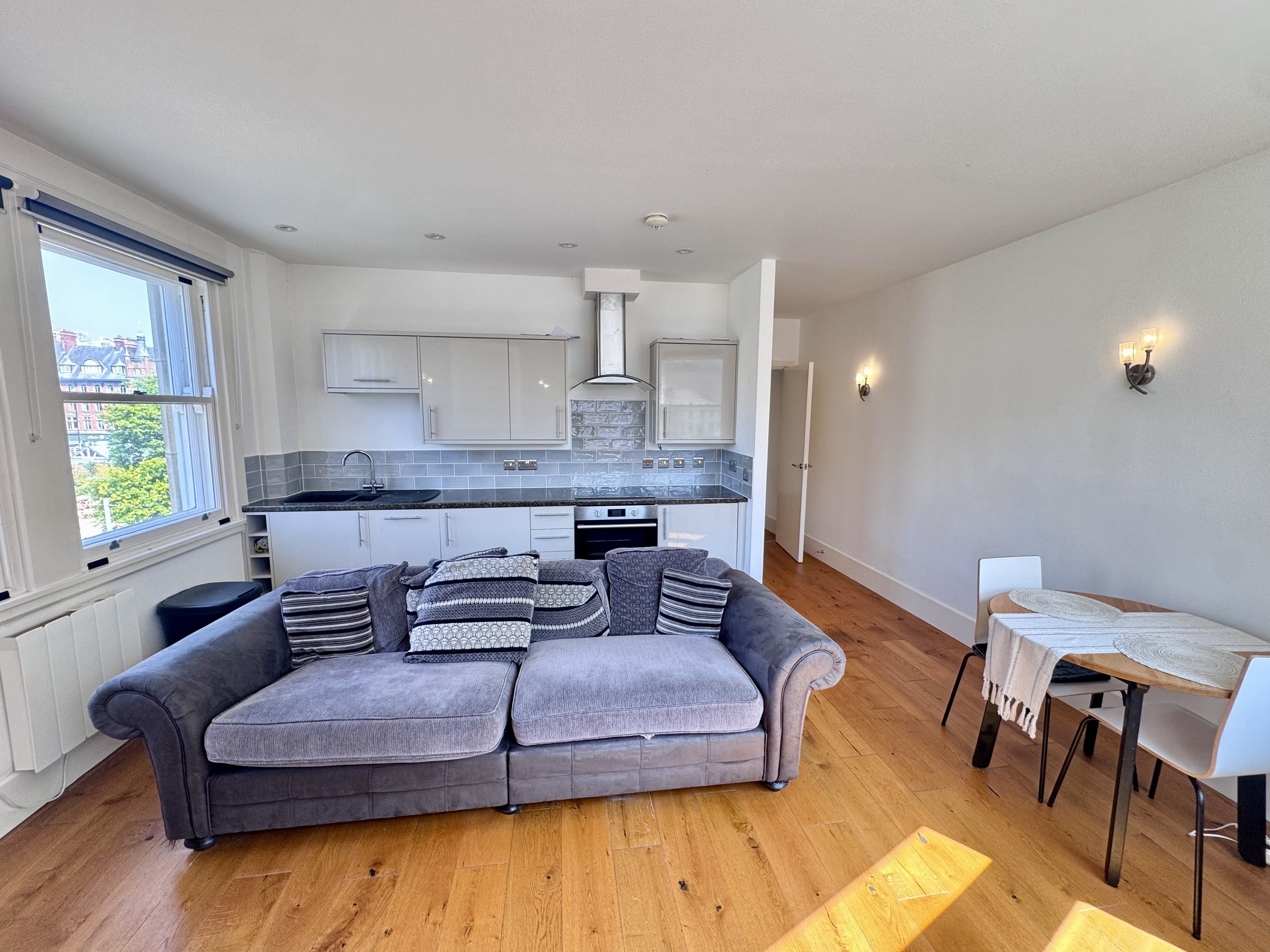 Flat South Parade in Nottingham