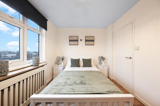 Room Seaford Road in Greater London