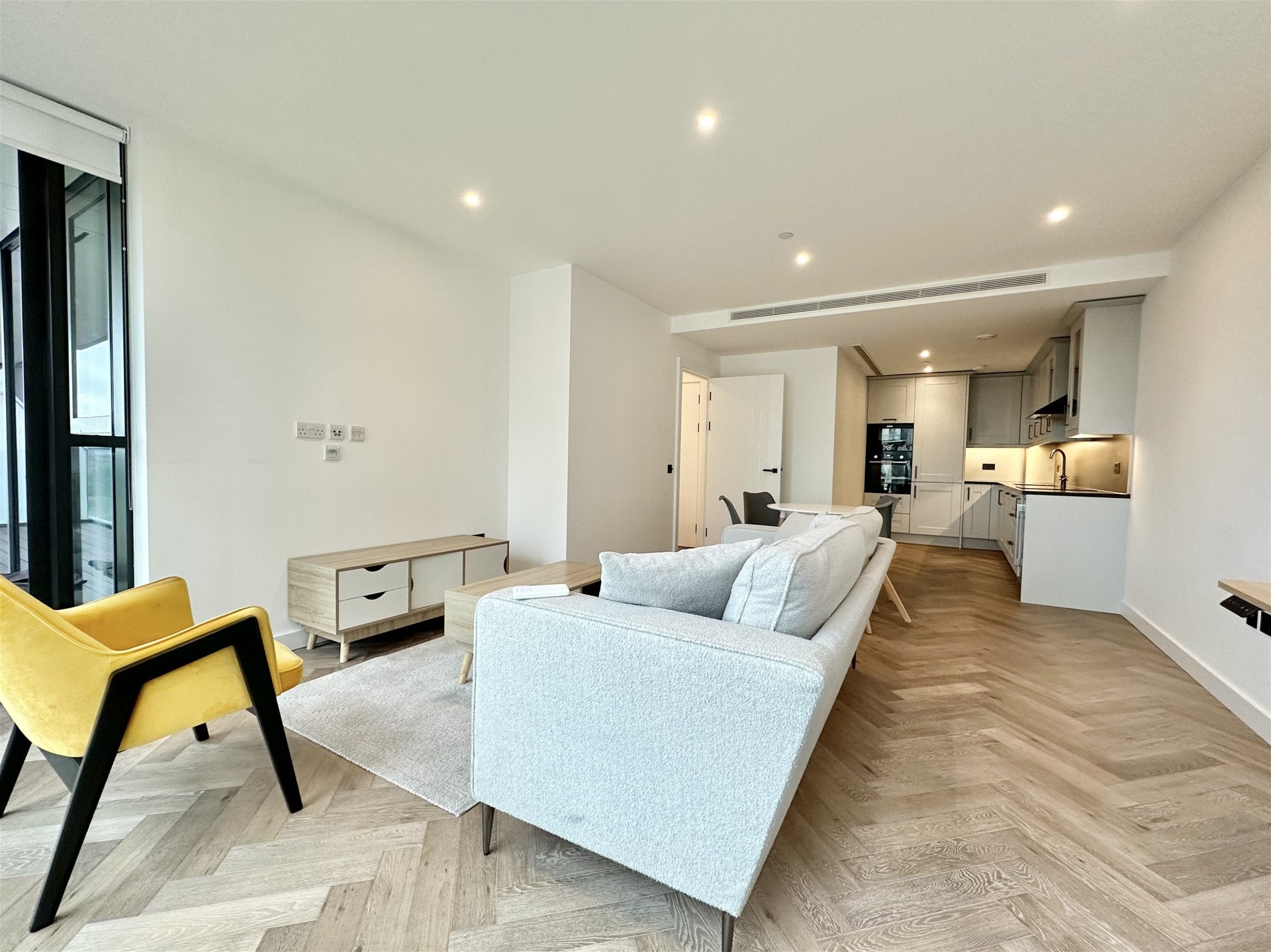 Flat Merino Gardens in Greater London
