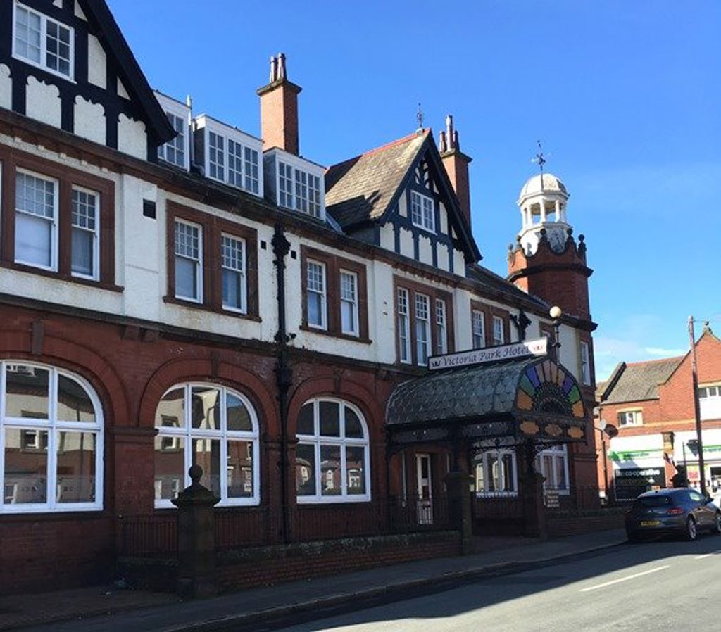 Flat Victoria Road in Barrow-in-Furness