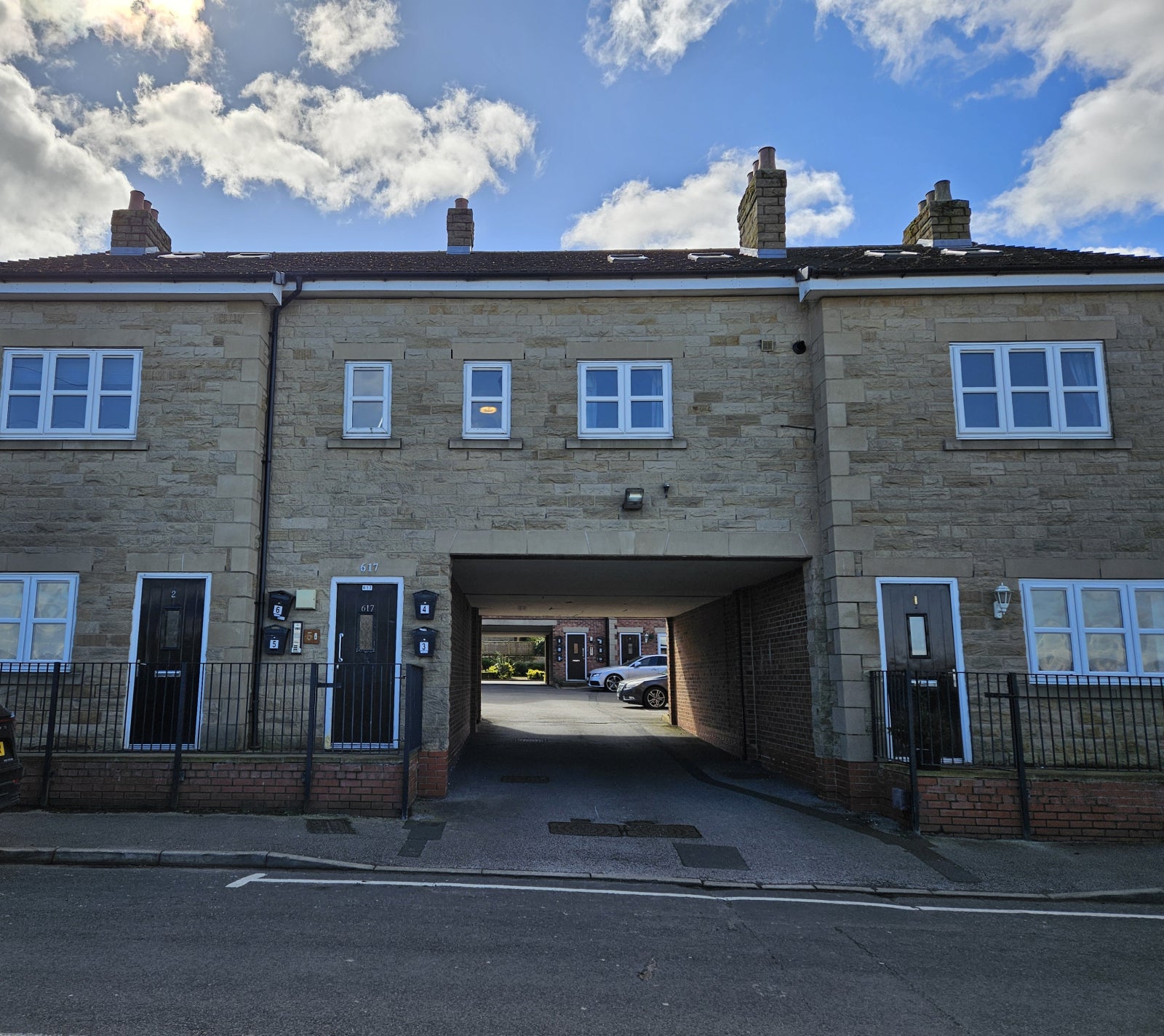 Flat Halifax Road in Kirklees