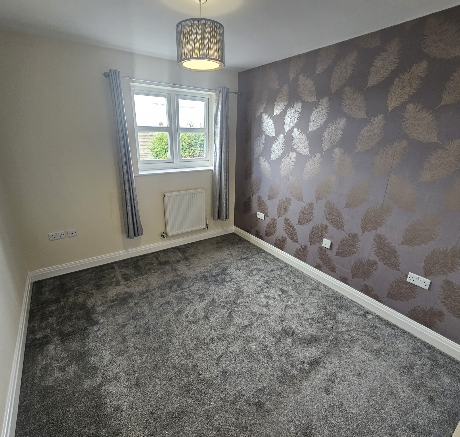 Flat Halifax Road in Kirklees