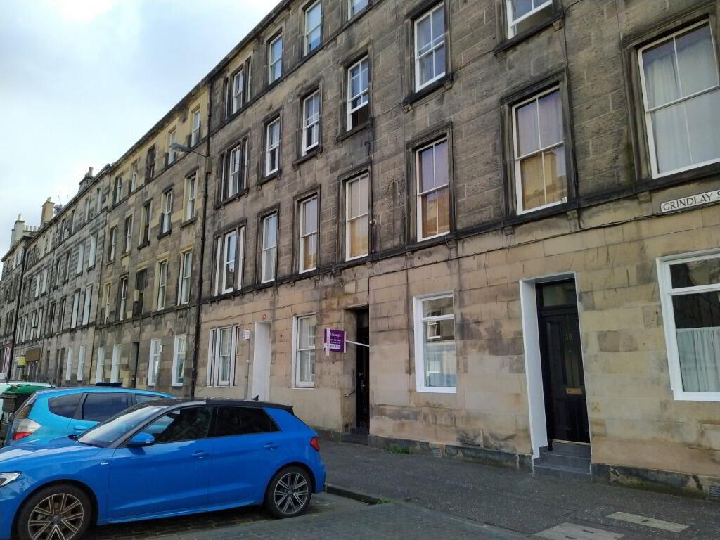 Flat New Mart Road in City of Edinburgh