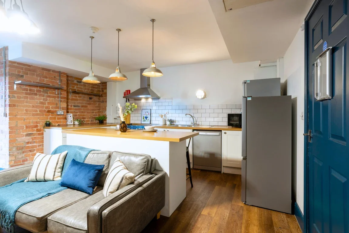 Flat Welford Road in Leicester