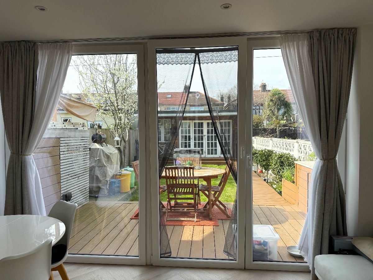 Room Bromley Road in Greater London