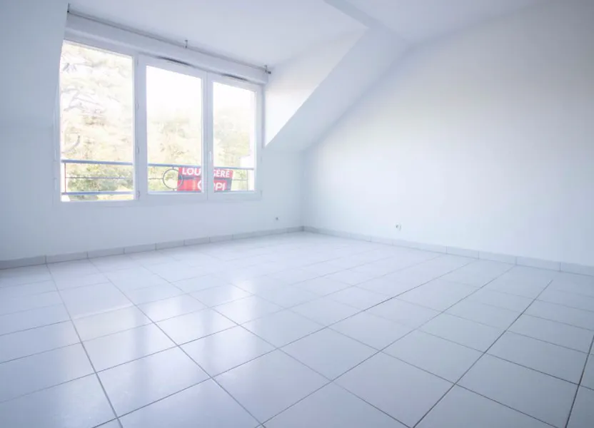 Appartement Allée Maurice Descamps à Osny