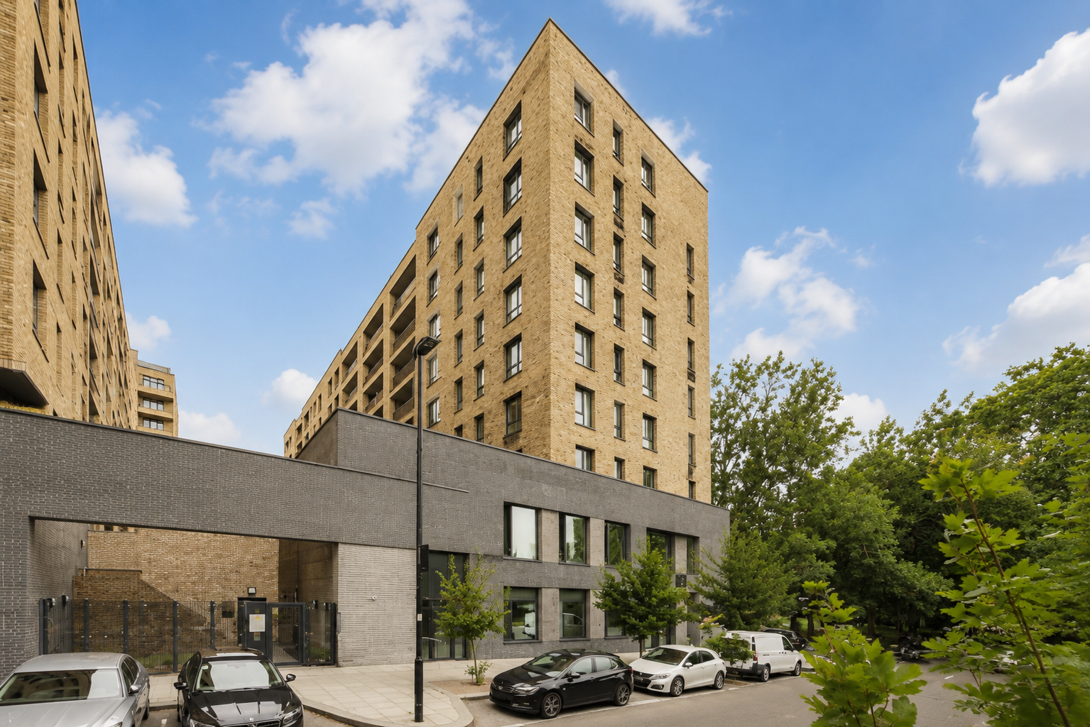 Flat Corbet Gardens in Greater London