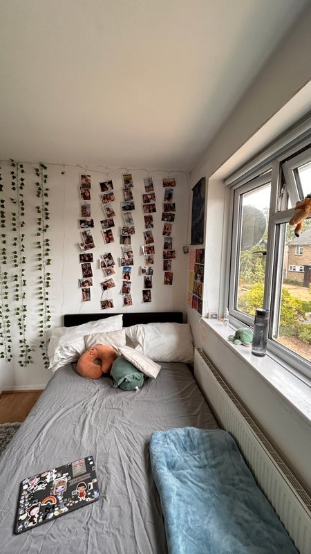 Room Blessington Close in Greater London
