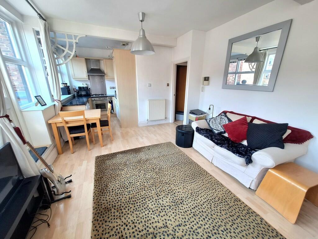 Flat Plumptre Street in Nottingham