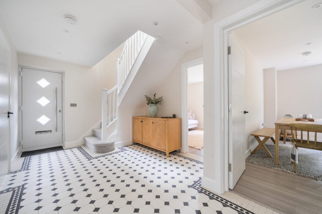 Flat Hillgarth in Waverley
