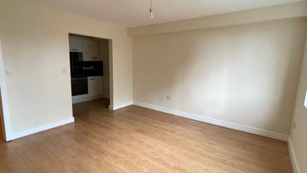 Flat Somerford Place in Willenhall