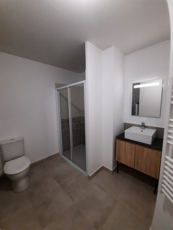 Appartement Route d'Avignon à Nîmes