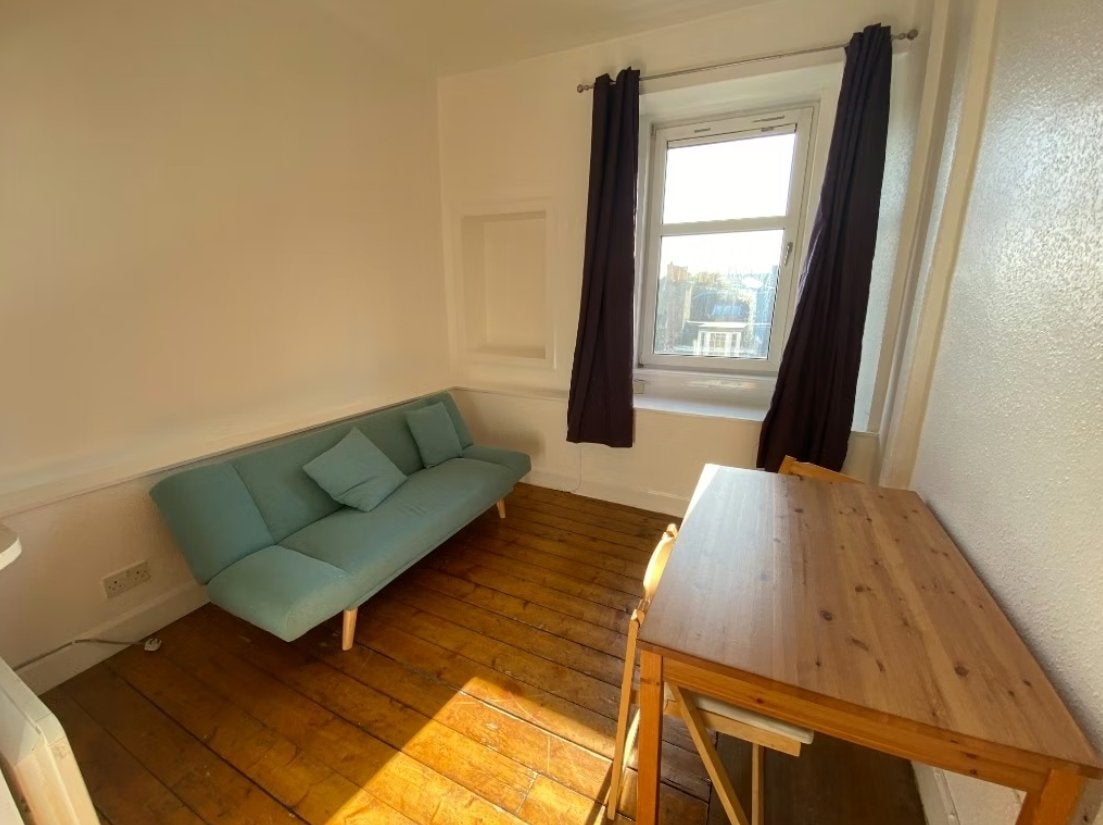 Flat Gilmore Place in City of Edinburgh