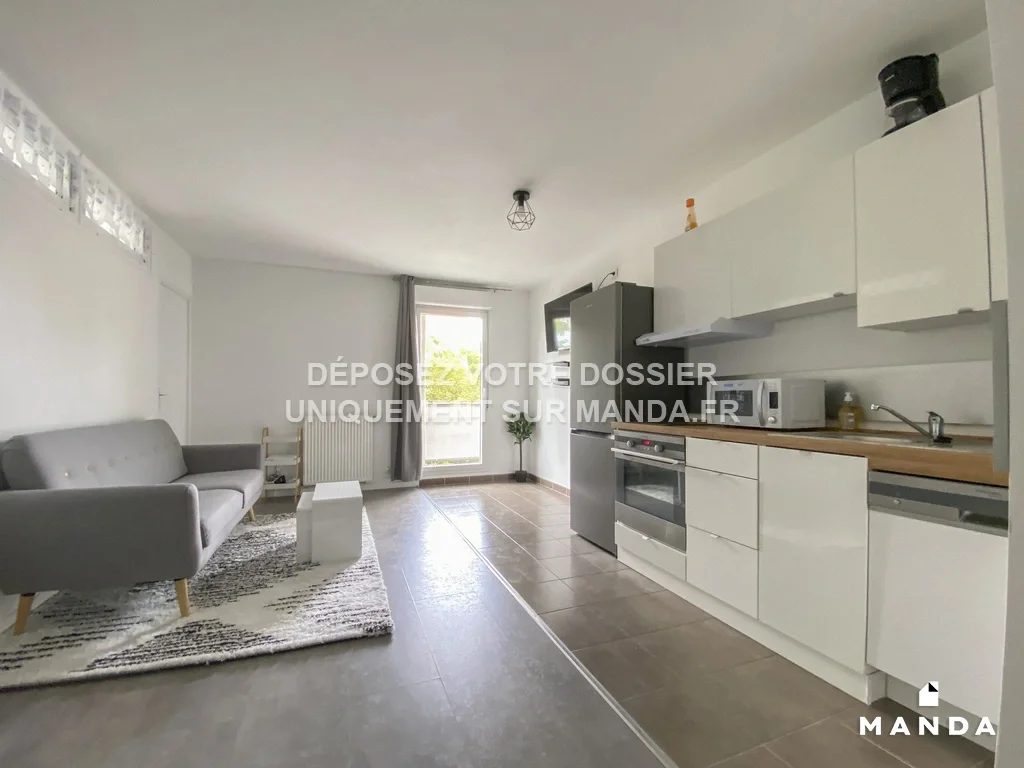 Flat Rue des Touleuses Brunes in Cergy