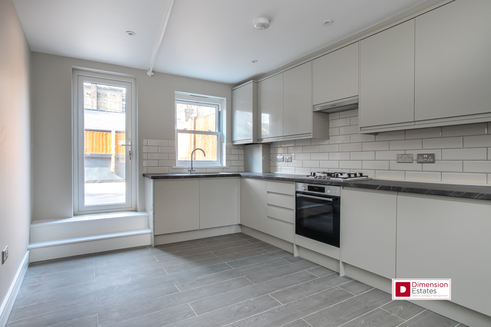 Flat Gould Terrace in Greater London