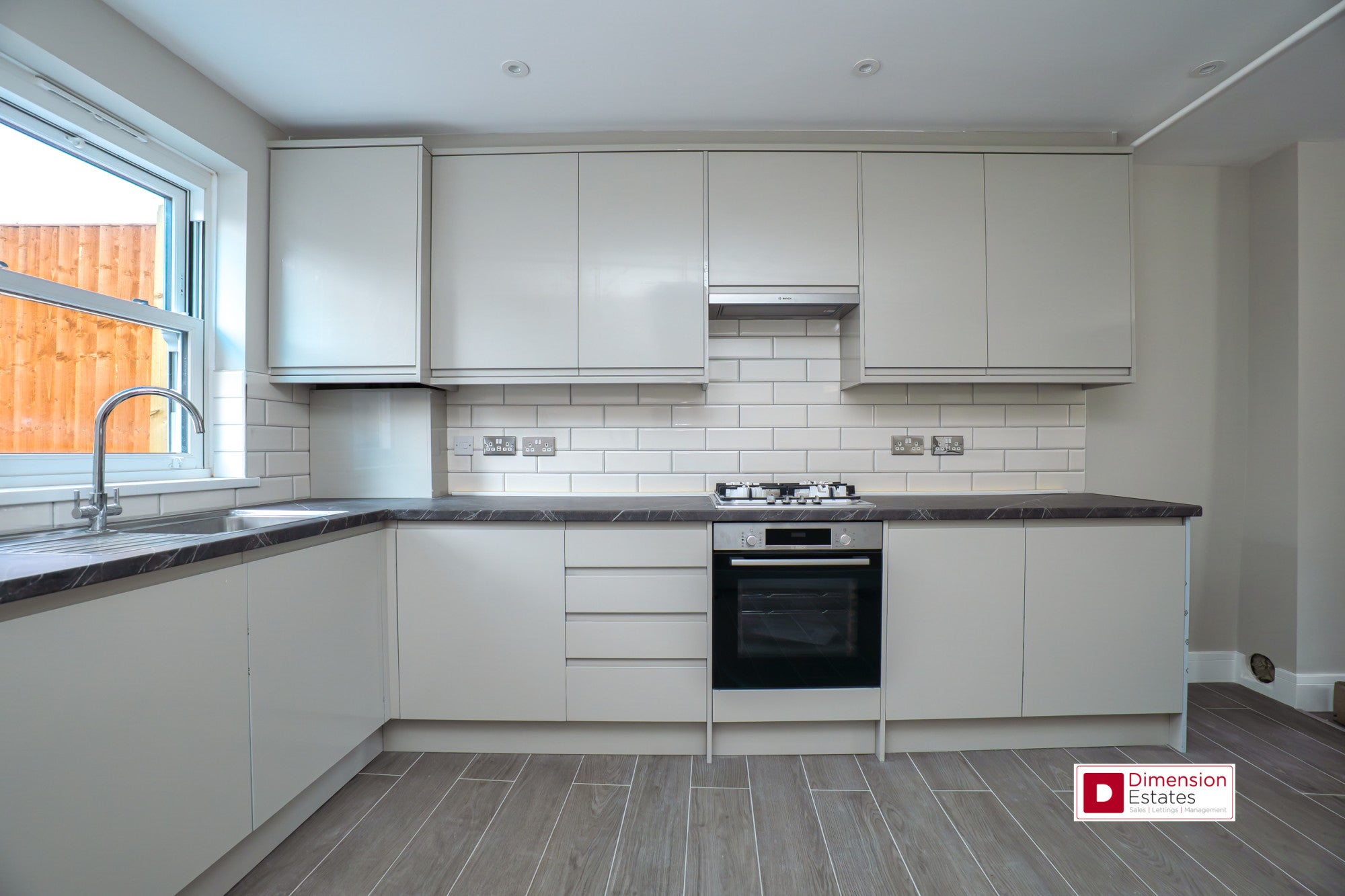 Flat Gould Terrace in Greater London