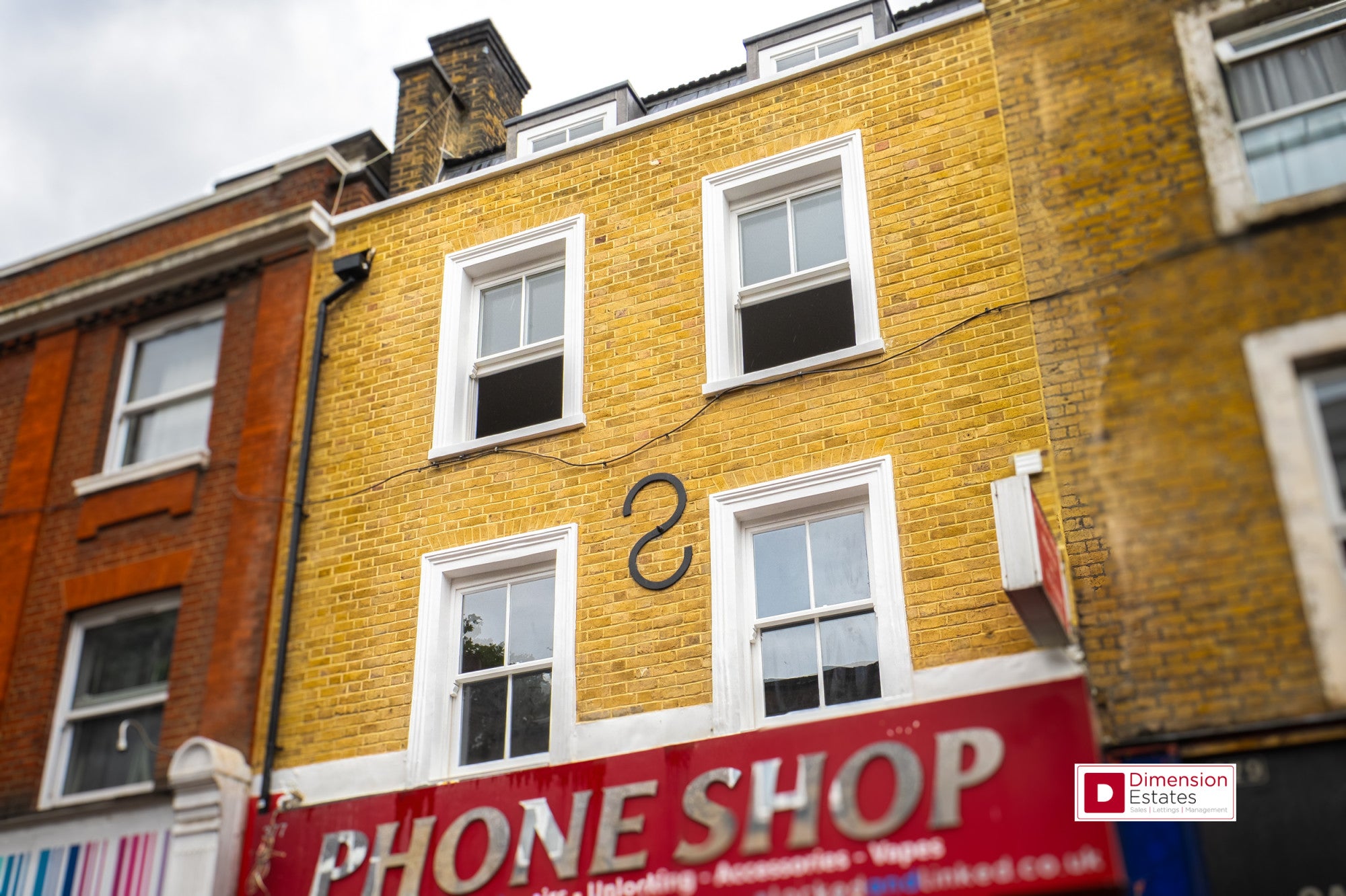 Flat Gould Terrace in Greater London