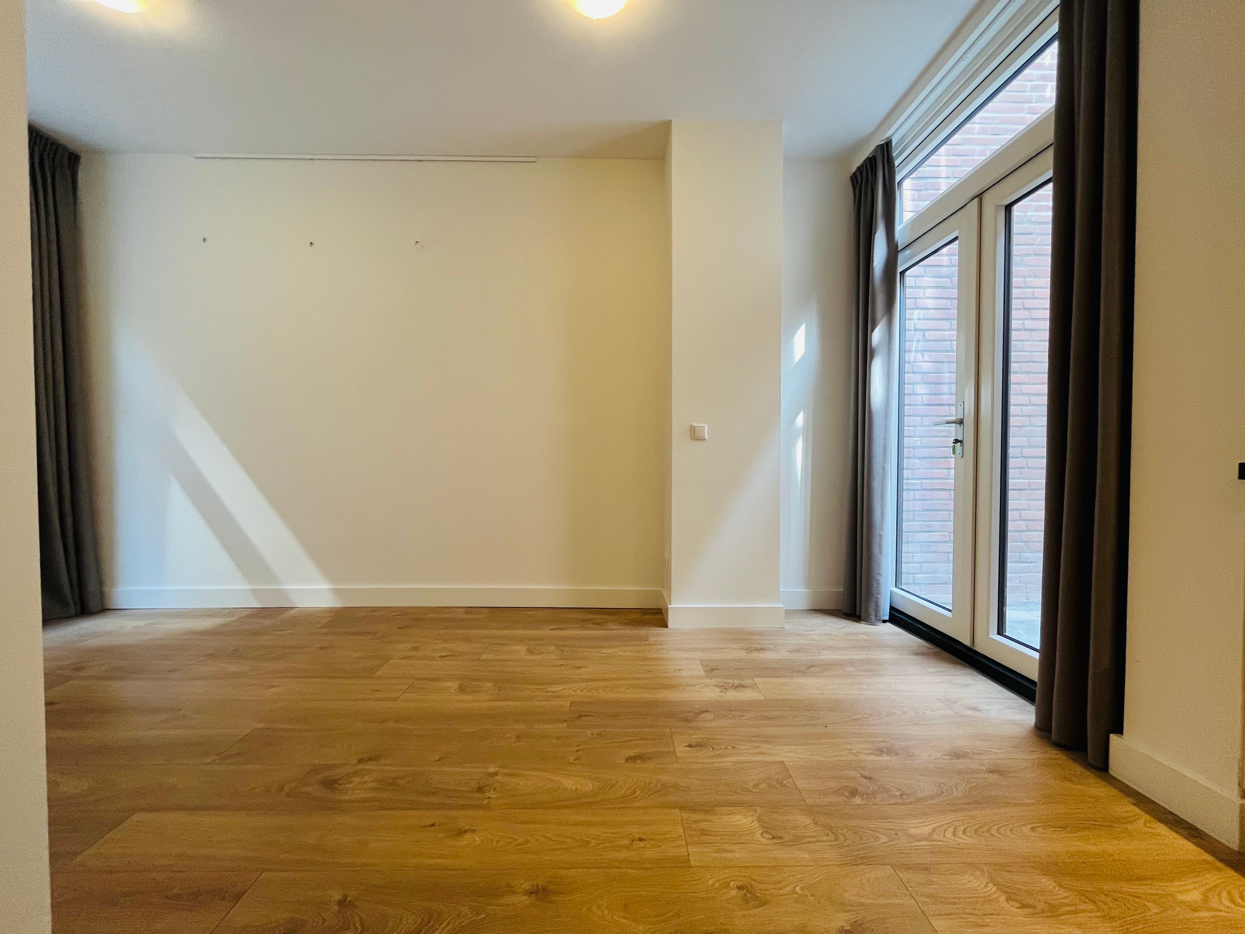 Appartement te huur: Wagenstraat 155A, 'S-Gravenhage