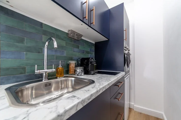 Flat Finsbury Park Road in Greater London
