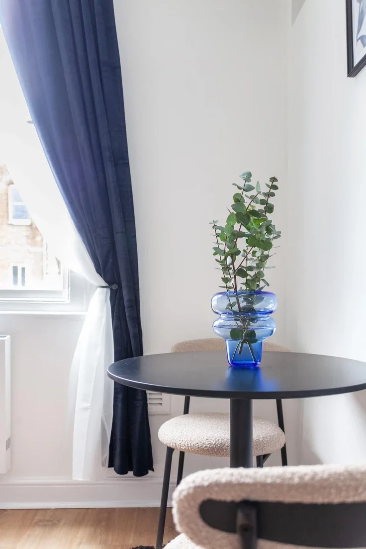 Flat Finsbury Park Road in Greater London