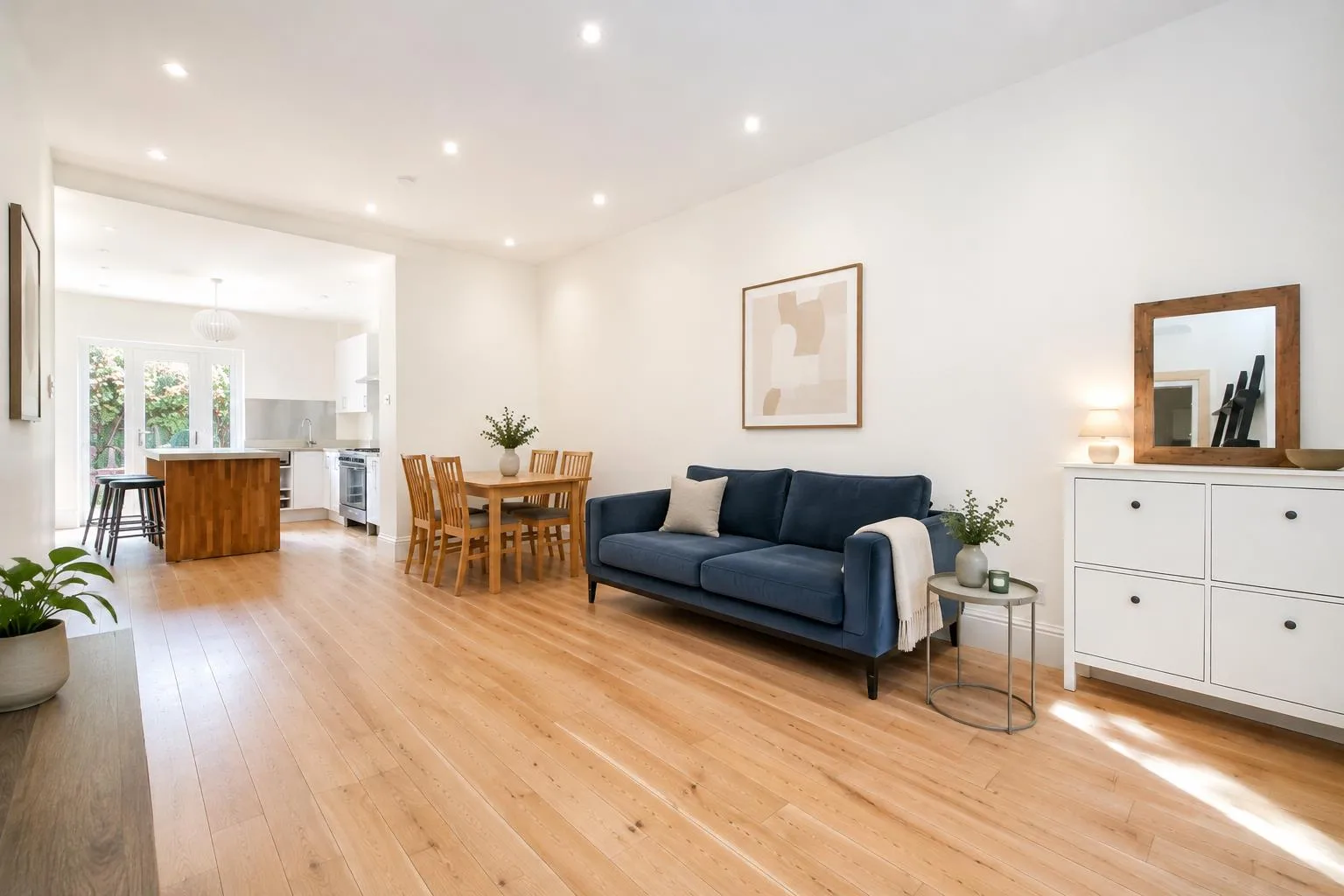 House Twyford Avenue in Greater London