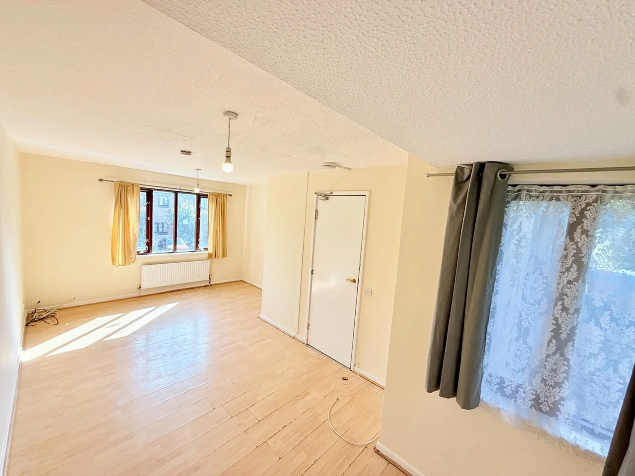 House Eastgate Close in Greater London