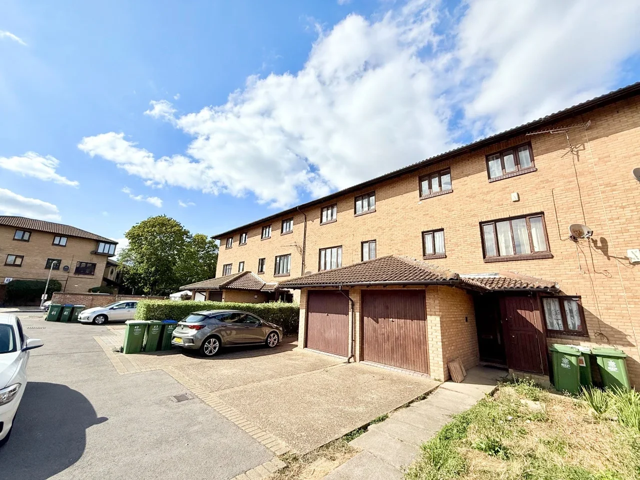 House Eastgate Close in Greater London