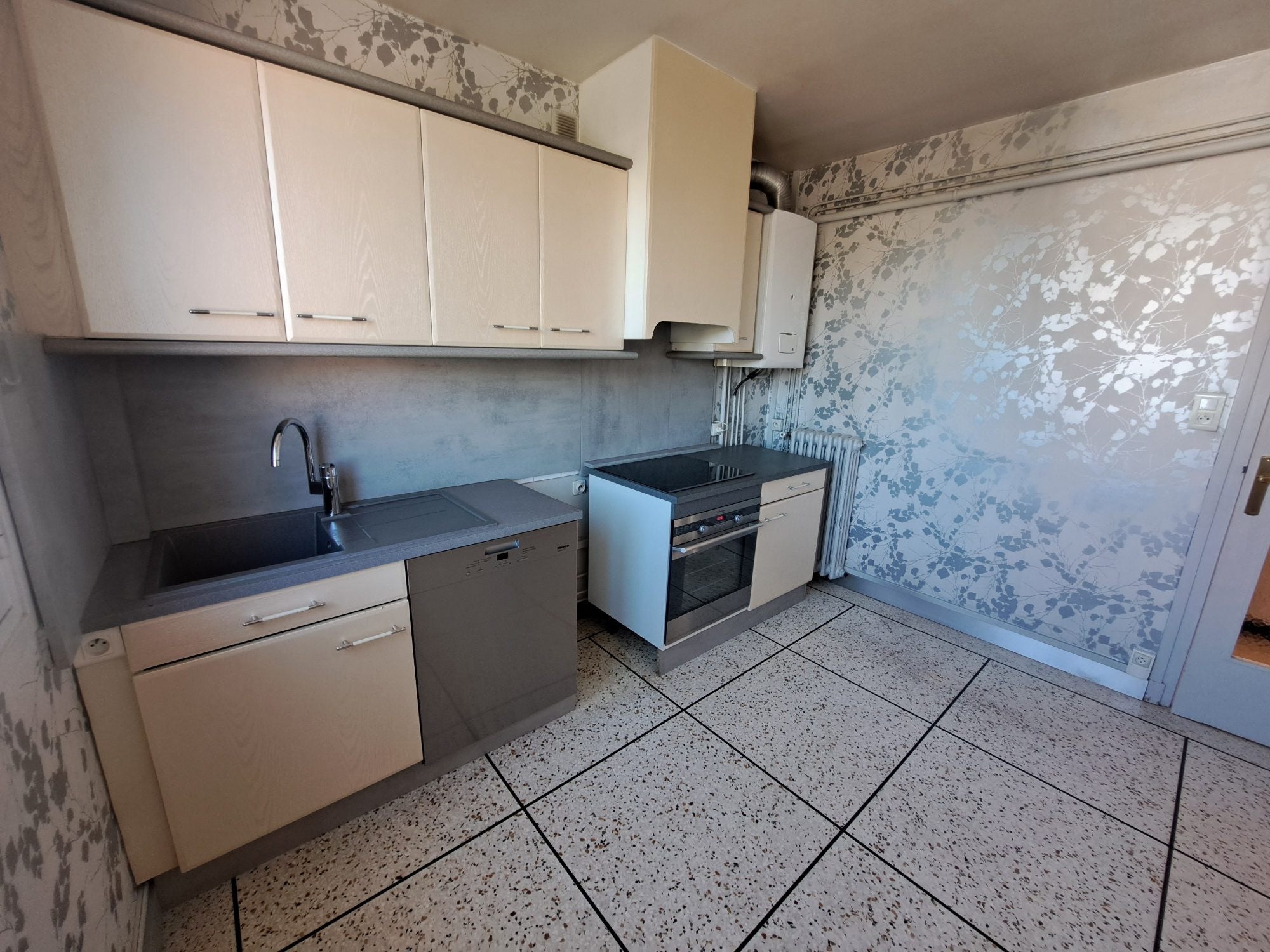 Appartement Rue des Chanelles à Clermont-Ferrand