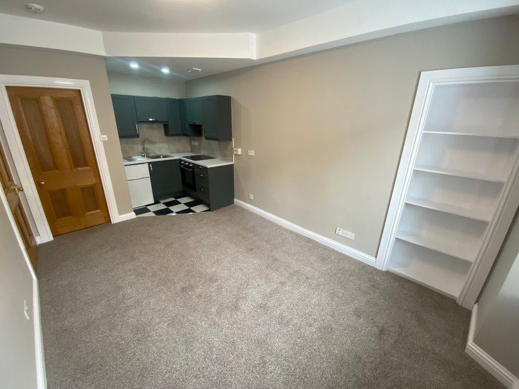 Flat Wardlaw Place in City of Edinburgh
