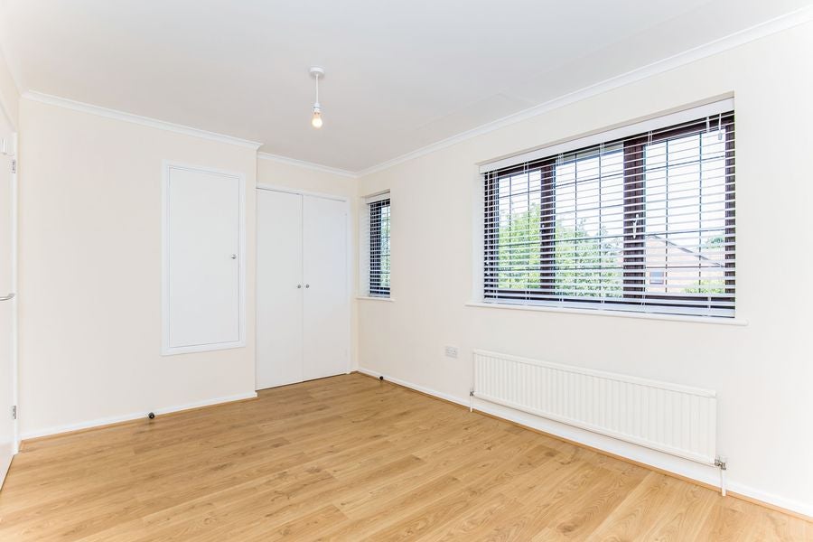 House Chalfont Way in Reading