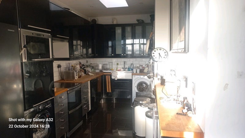 Room Dale Park Road in Greater London