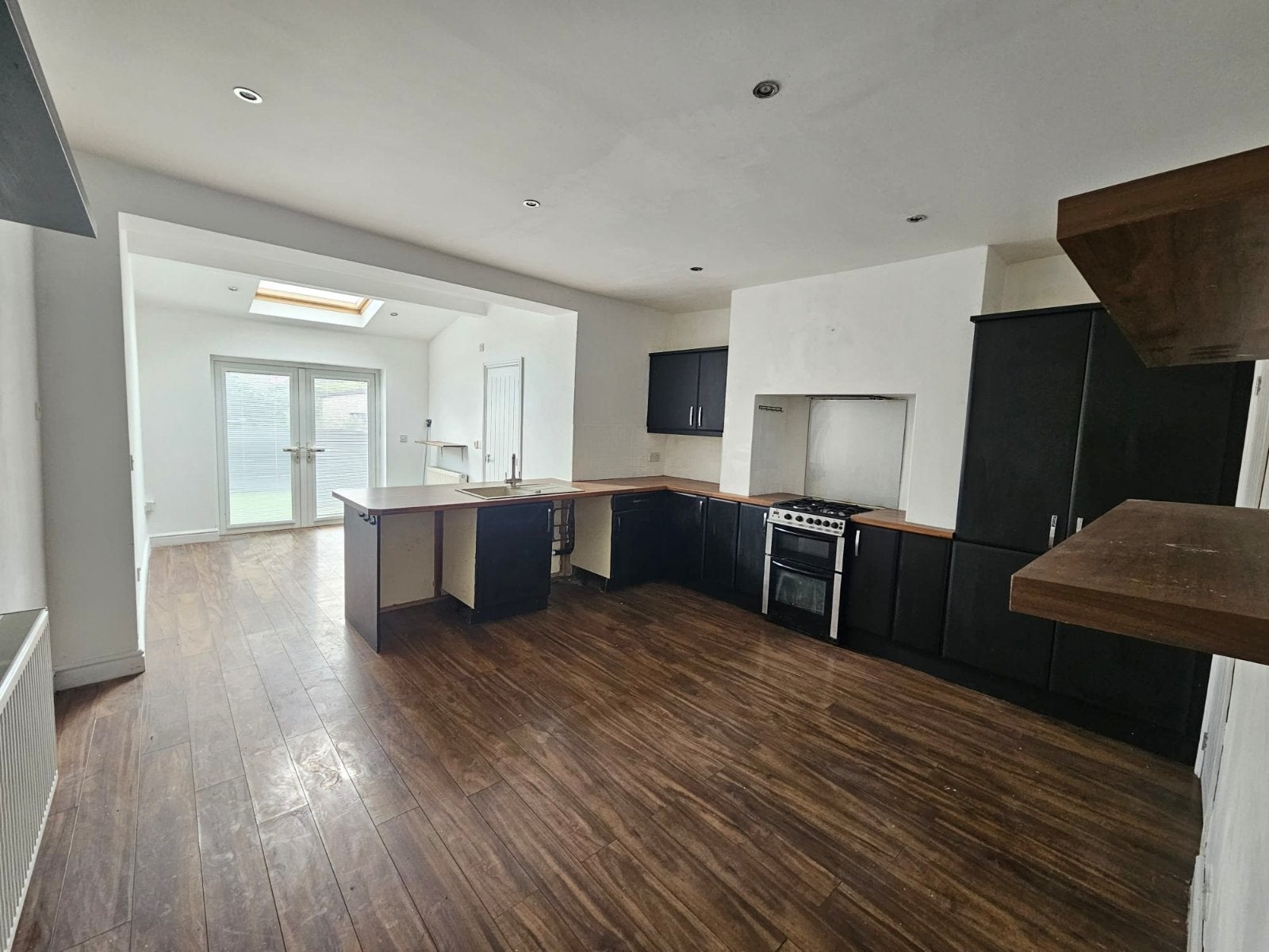 Flat Dixon Street in Wakefield