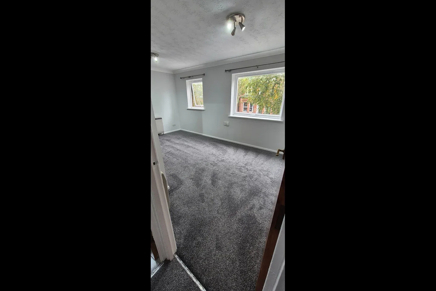 Flat Tinniswood Close in Greater London