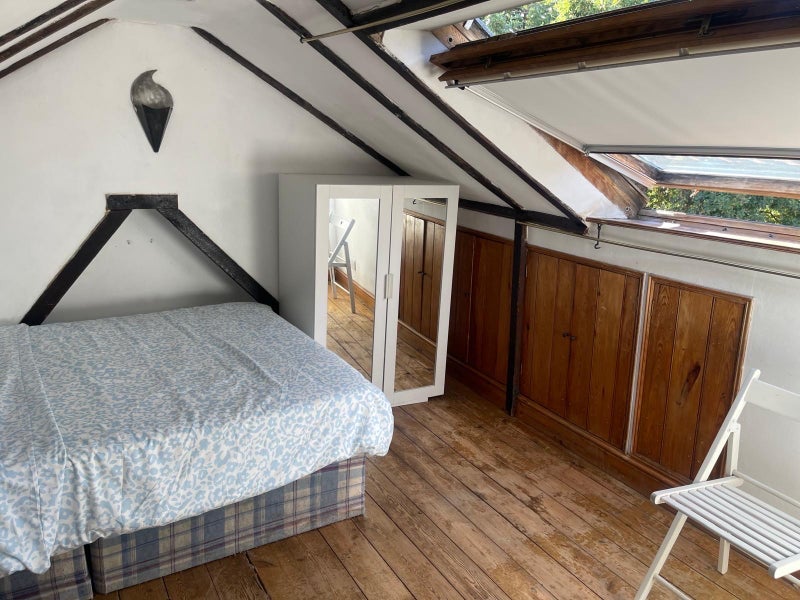 Room Kingston Vale in Greater London