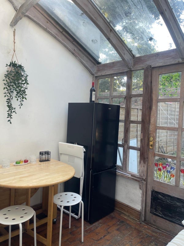 Room Kingston Vale in Greater London