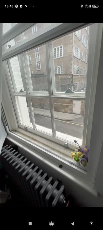 Room Smith Square in City of Westminster