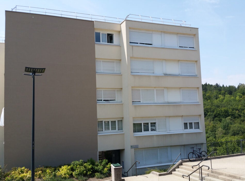 Appartement Place de la Mairie à Arbent