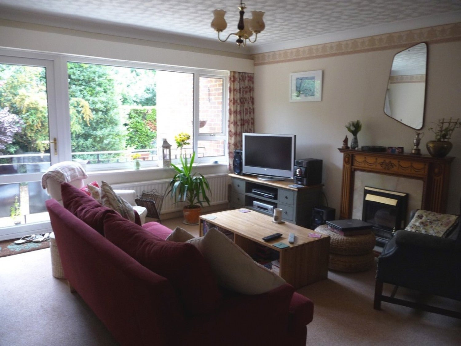 Flat Easington Place in Guildford