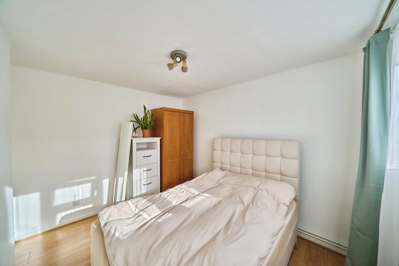 Room Blanche Street in Greater London