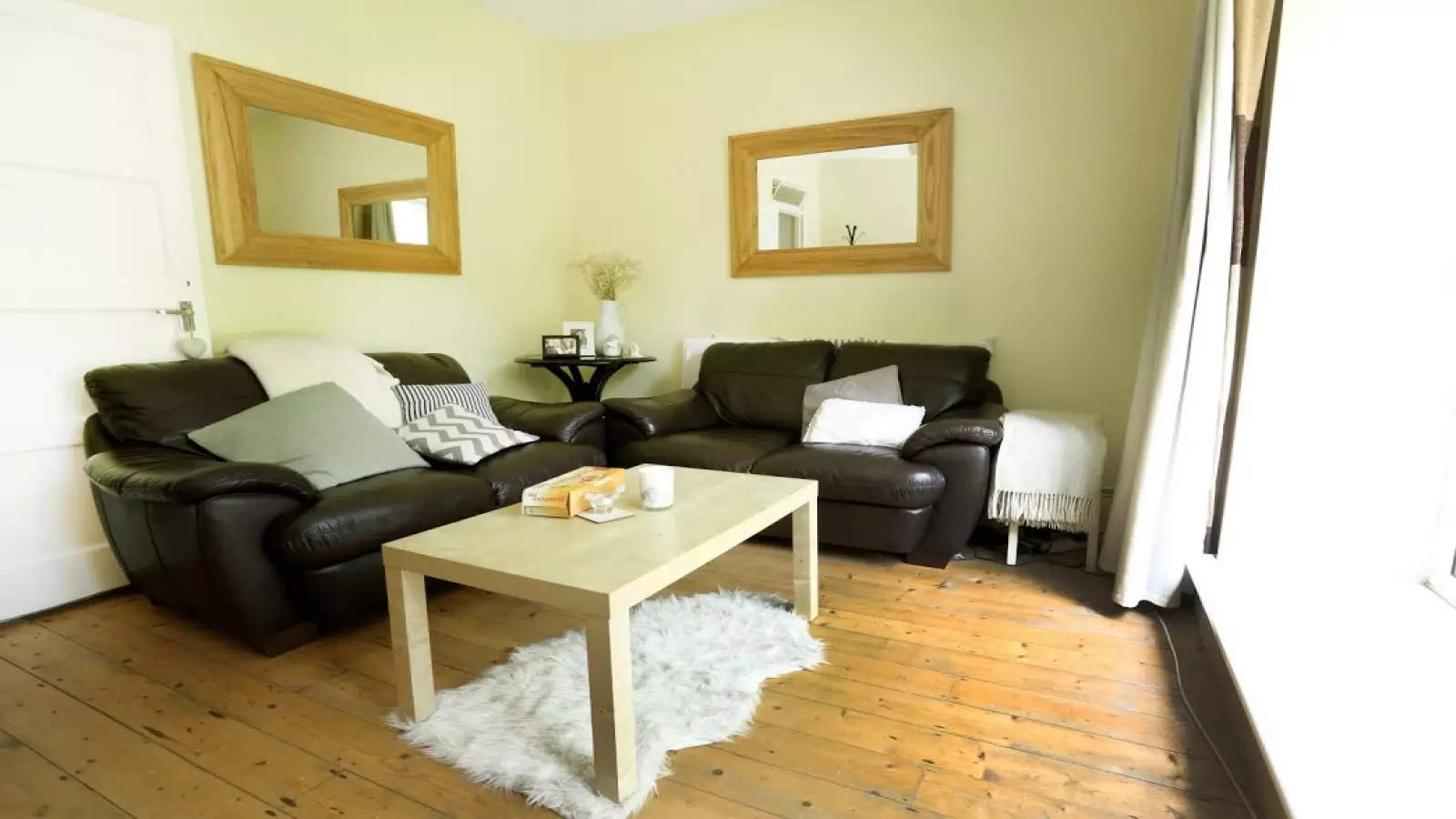 Room Bancroft Road in Greater London