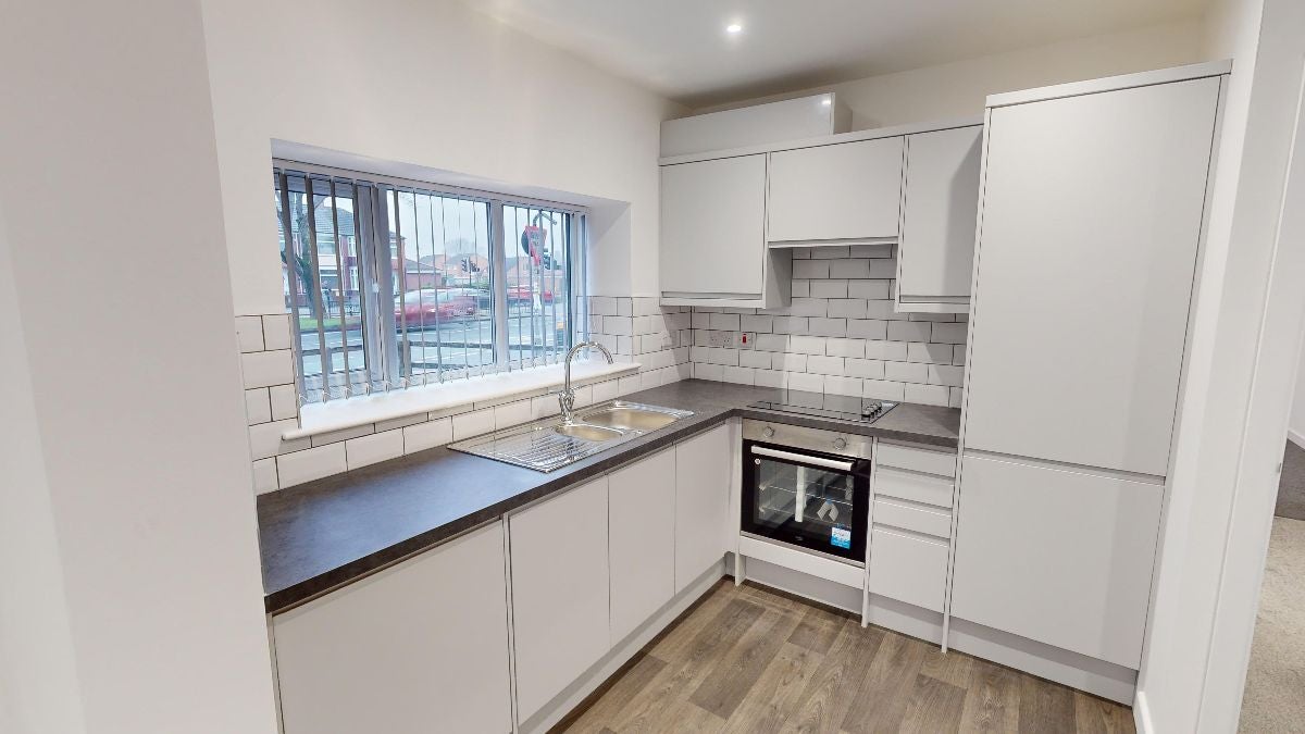 Flat Willerby Road in Hull