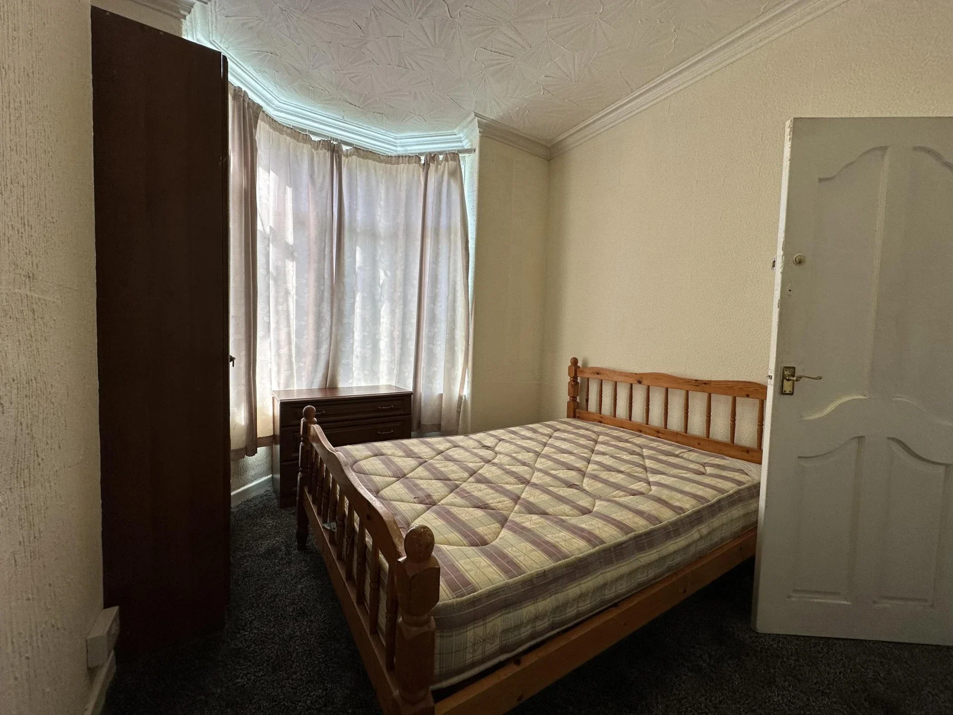 Room Underwood Lane in Crewe