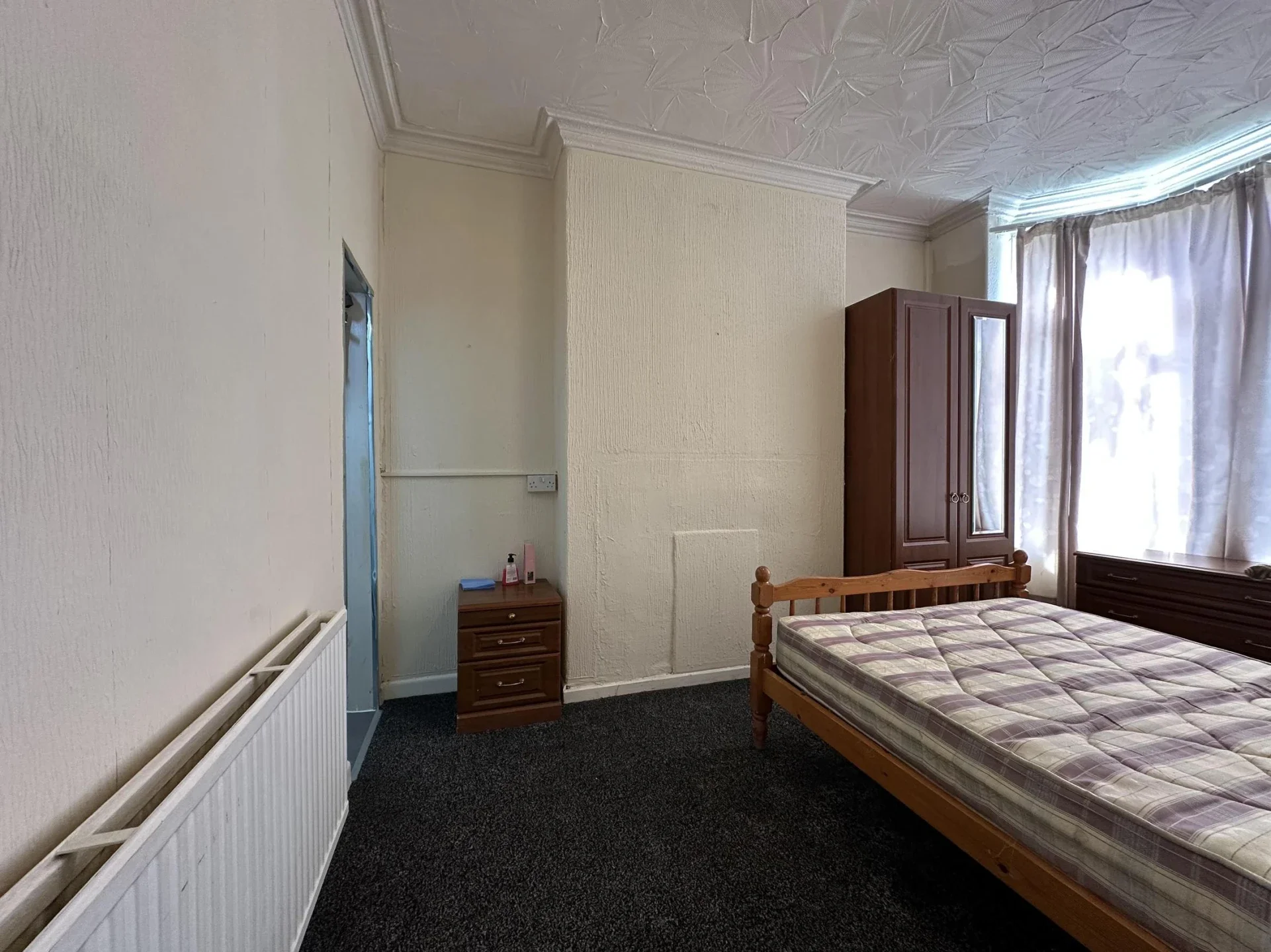 Room Underwood Lane in Crewe
