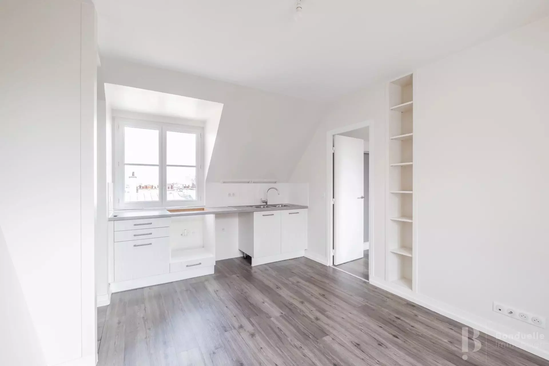 Flat Rue du Général Delanne in Neuilly-sur-Seine