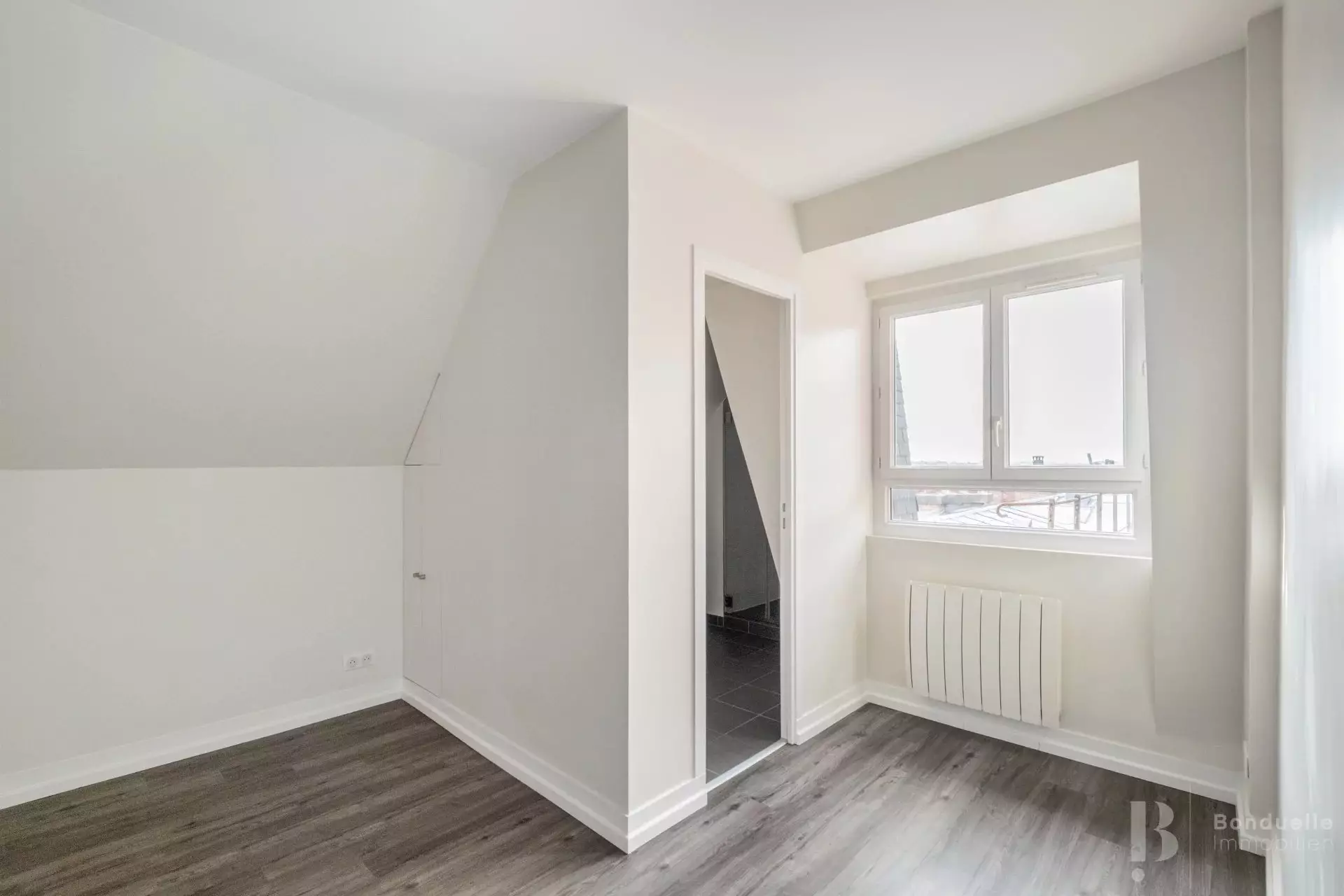 Flat Rue du Général Delanne in Neuilly-sur-Seine