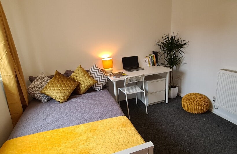 Room Kings Lane in Norwich