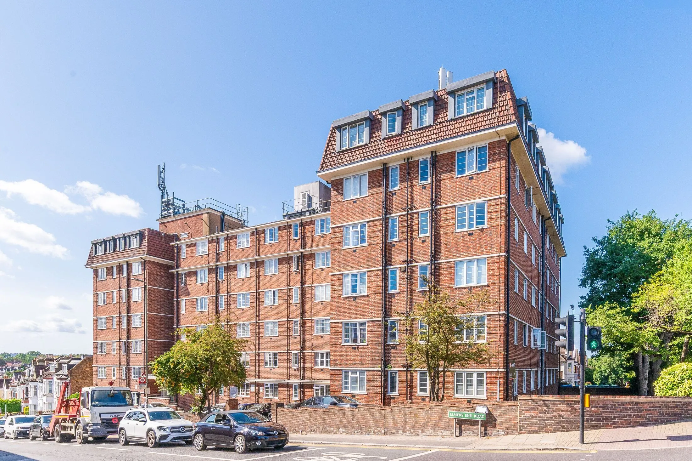 Flat Croydon Road in Greater London