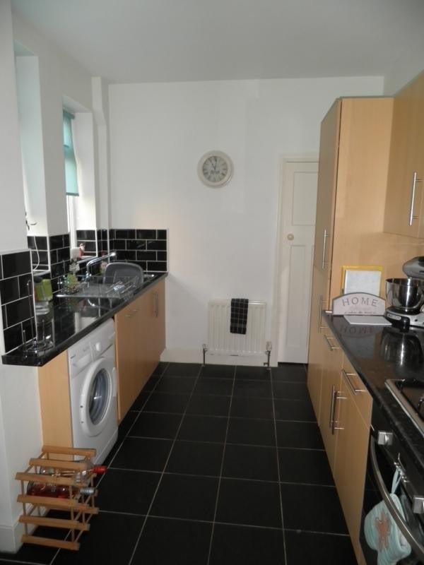 Flat Sackville Road in Newcastle upon Tyne